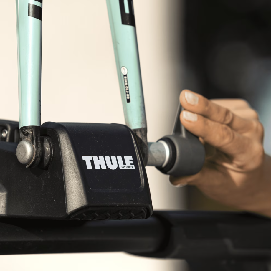 THULE FASTRIDE ROOF BIKE RACK FORK MOUNT - BLACK
