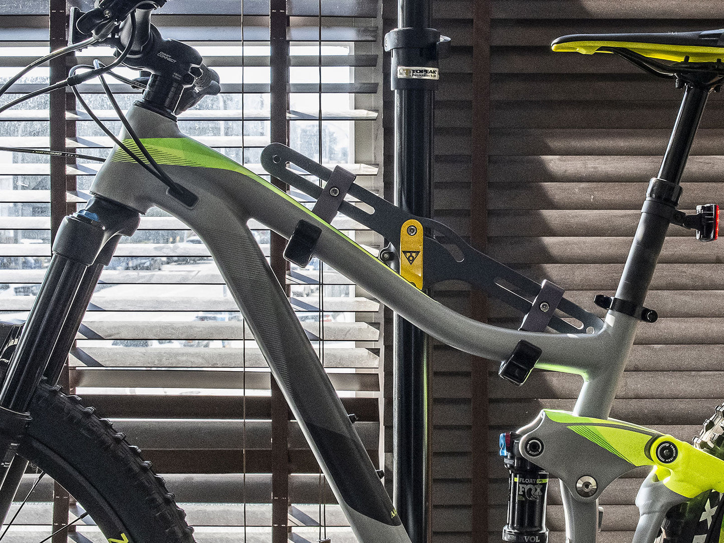 Topeak Twoup Tuneup Bike Stand 掛車架連三角支撐架 / Topeak Twoup Tuneup Bike Stand