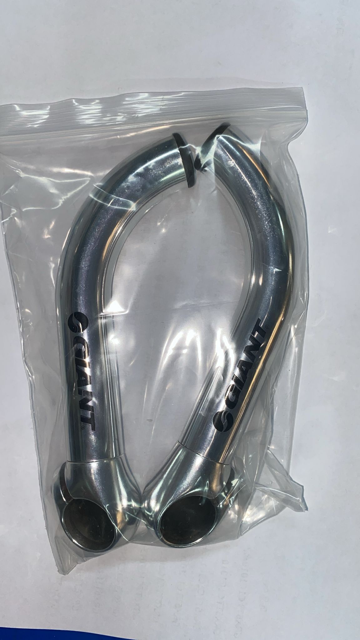 GIANT 鋁合金牛角/ GIANT ALLUMINUM BAREND