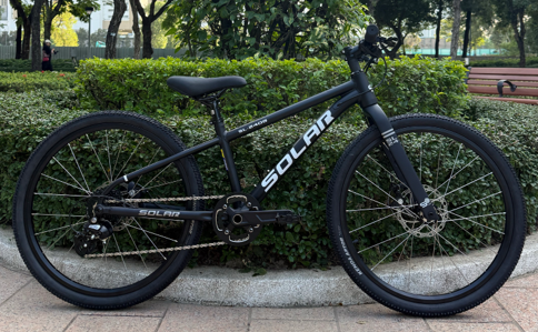 全港兒童單車大賽首選！SOLAR SL2408 24寸8速碟剎鋁合金山地車(碳纖維前叉)   / SOLAR SL2408 8 SPD DISC ALLOY MTB BIKE (Carbon Front Fork)