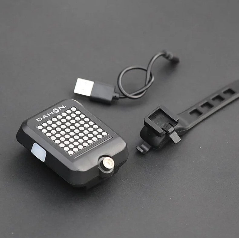 DAHON 全智能LED轉向顯示尾燈 DH-1021/DAHON LED TURN DISPLAY REAR LIGHT - DH-1021