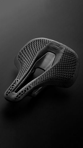 Cadex AMP 3D 碳纖維坐軌座位