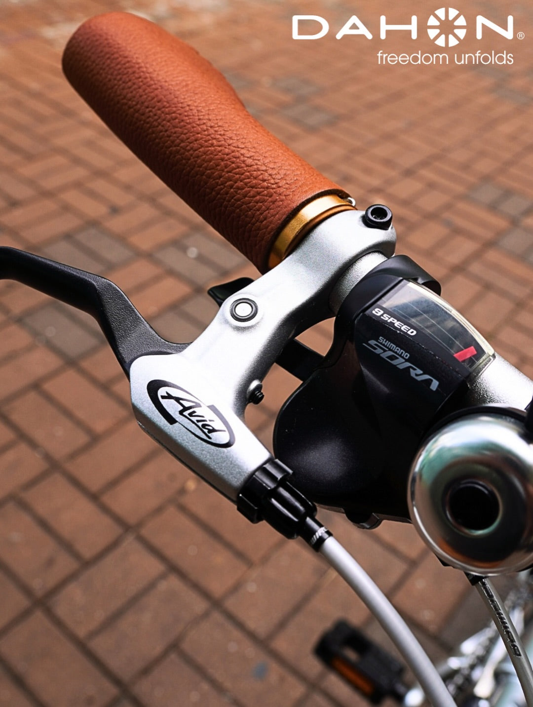 Dahon Boardwalk D18 摺疊車-HAC083-20"
