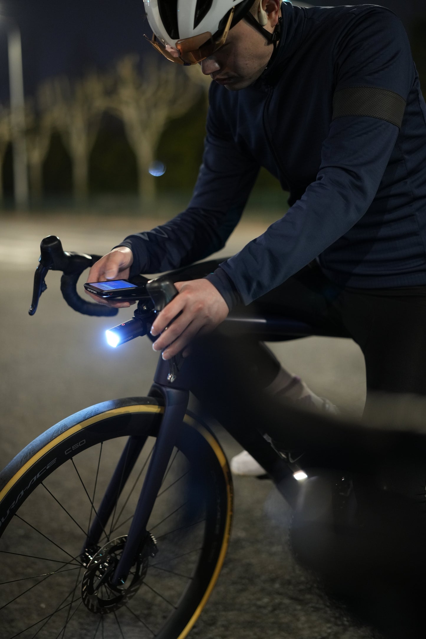 iGPSPORT VS1200S 1200流明智能頭燈 / iGPSPORT VS1200S Smart Headlight