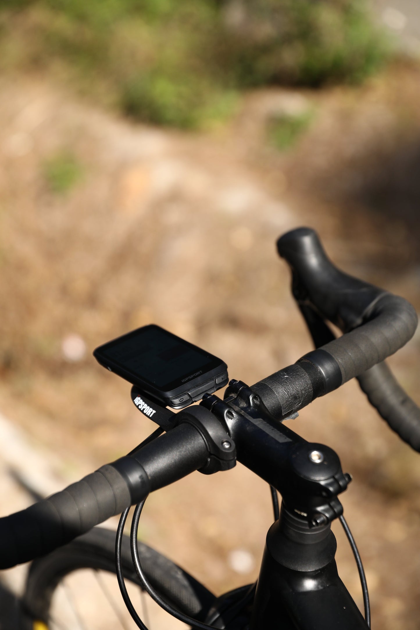 iGPSPORT BiNavi BG02 智能GPS咪錶/ iGPSPORT BiNavi BG02 GPS WIRELESS COMPUTER