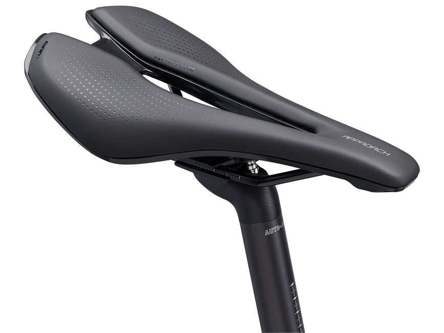 GIANT 2022 FASTROAD ADVANCED 1 平頭公路車/ GIANT 2022 FASTROAD ADVANCED 1 ROAD BIKE