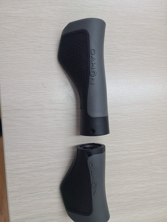 DAHON 手筒 DH-1089-1長1短 / DAHON GRIPS-DH-1089-1 LONG 1 SHORT