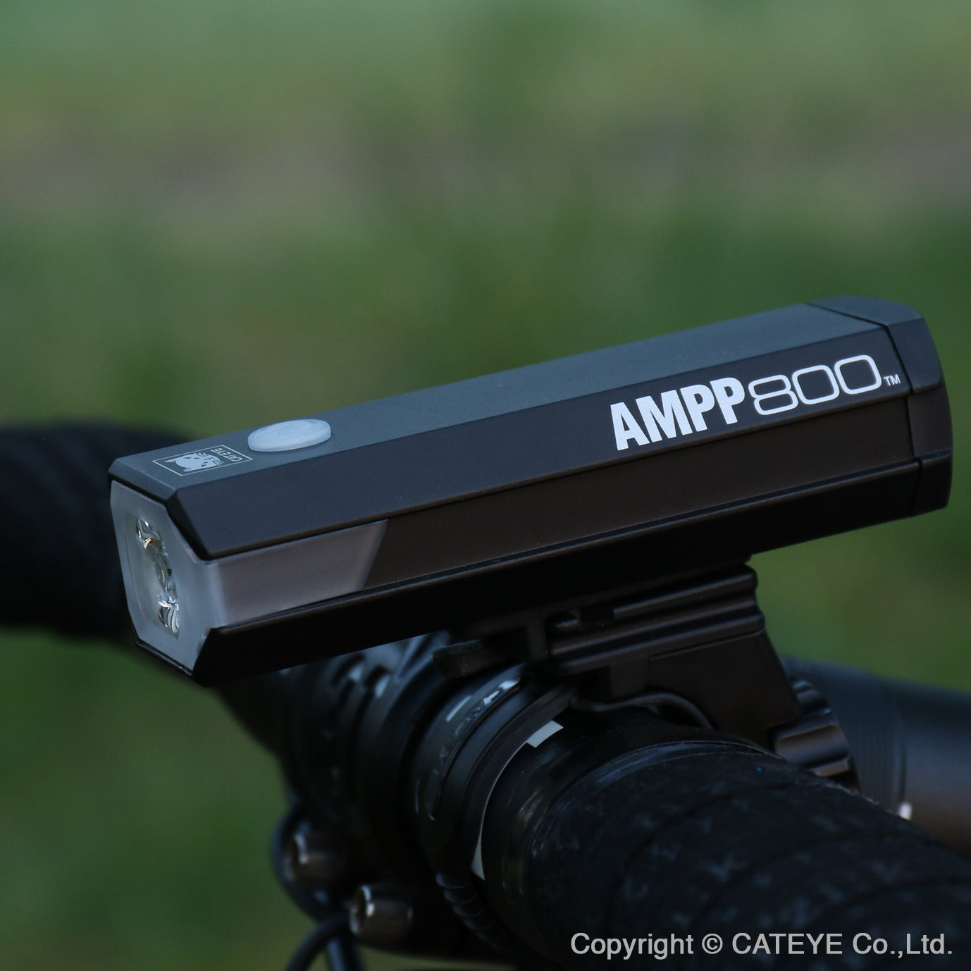 CATEYE USB 充電前燈~AMPP800~HL-EL088RC/ CATEYE RECHARGEABLE LIGHT~AMPP800~HL-EL088RC