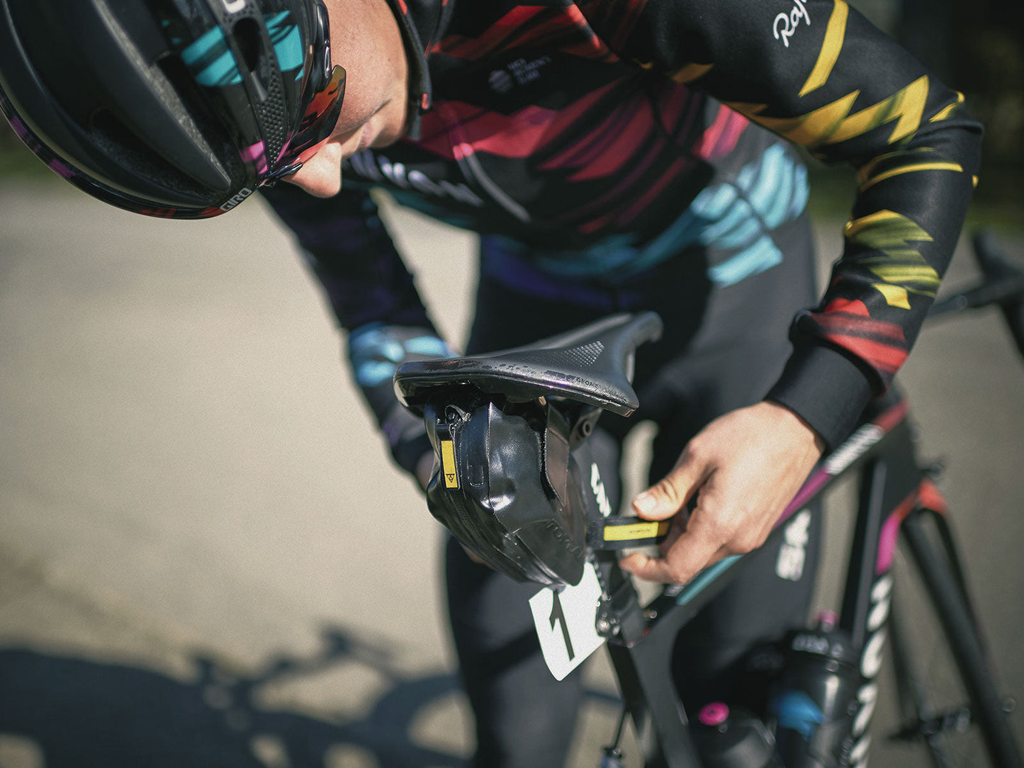 Topeak Dynawedge防水掛帶式尾袋 / Topeak Weatherproof Dynawedge